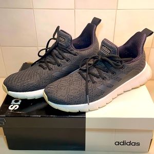 Adidas Running Shoes Size 9